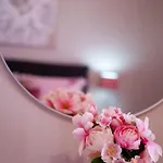Your Escape: Where Every Sunrise Becomes A Memory * 梅利哈