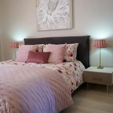 דירה Your Escape: Where Every Sunrise Becomes A Memory *