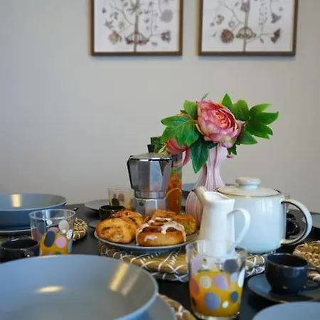 Your Escape: Where Every Sunrise Becomes A Memory * メーリッハ