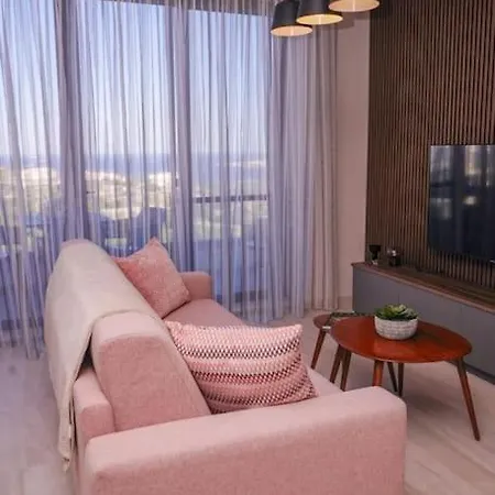 Apartment Your Escape: Where Every Sunrise Becomes A Memory Mellieha